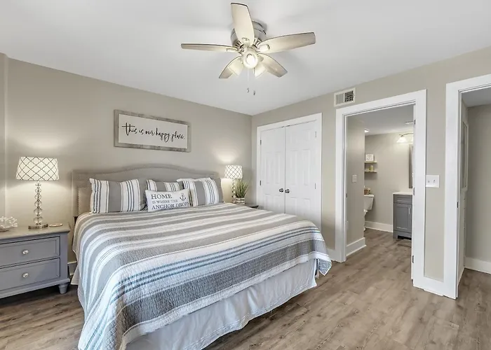 Compass Point Unit 208 Holiday home Gulf Shores