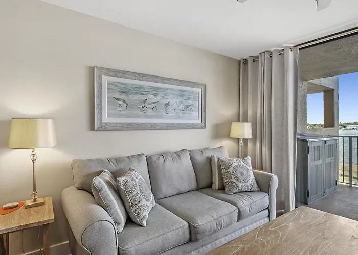 Holiday home Compass Point Unit 208 *