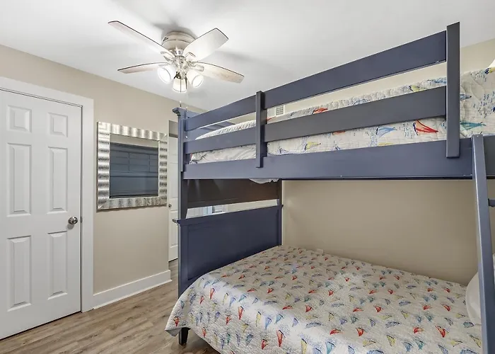 Holiday home Compass Point Unit 208