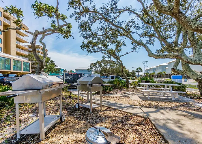 Compass Point Unit 208 Gulf Shores